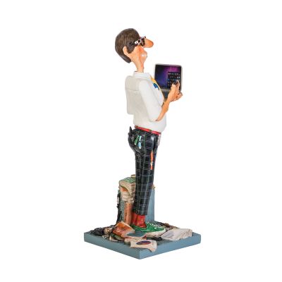 Скульптура Компьютерный эксперт, -3