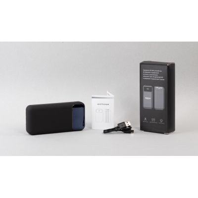 Зарядное (22.5W) устройство Top Grade SOFTTOUCH 20000 mAh с подсветкой логотипа, встроенными кабелями и цифровым индикатором заряда, черный-4