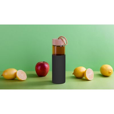 Бутылка для воды Wellness 600 мл в силиконовом чехле, черный-1