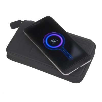 Дорожный органайзер со cъёмным (на магните) беспроводным зарядным устройством 3000 mAh, черный-5