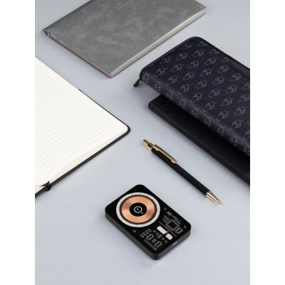 Беспроводное зарядное устройство Skeleton 10000 mAh с функцией MagSafe, прозрачный пластик/алюминий, черный-4