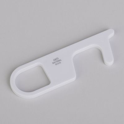 Брелок Тачер бесконтактный с антибактериальной защитой, белый-0