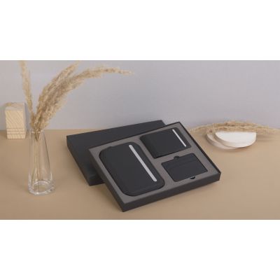 Набор-трансформер (дорожный органайзер, портмоне) со cъёмным (на магните) беспроводным зарядным устройством 3000 mAh, черный-1