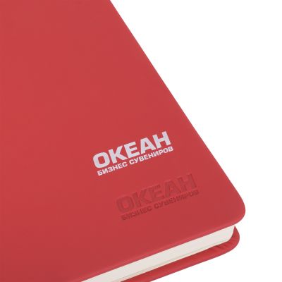 Ежедневник недатированный Милан, А5, покрытие soft touch, красный-5