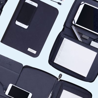 Папка с зарядным устройством 5000 mAh и блокнотом, черный-3