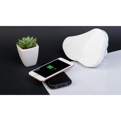 Беспроводное зарядное устройство Shine SOFTTOUCH, 8000 mAh с подсветкой логотипа и цифровым индикатором заряда, черный-1