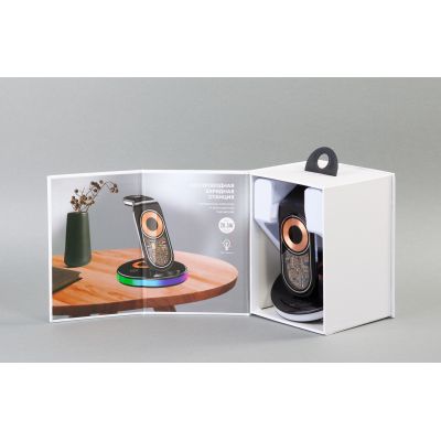 Беспроводная (15W) зарядная станция Tron с прозрачным корпусом и подсветкой, черный с серебристым-7