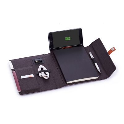 Папка А5 с беспроводным зарядным устройством 4000 mAh и блокнотом softtouch, черный-0