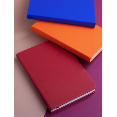 Ежедневник недатированный Милан, А5, покрытие soft touch, красный-7