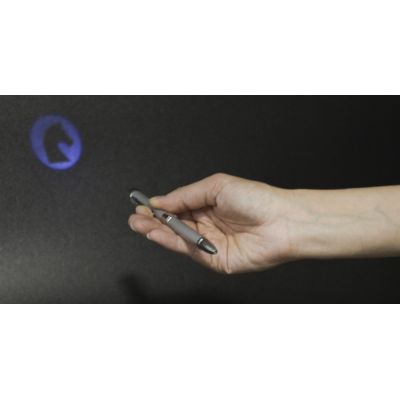 Ручка с проекцией из серии «Ход конем»-2