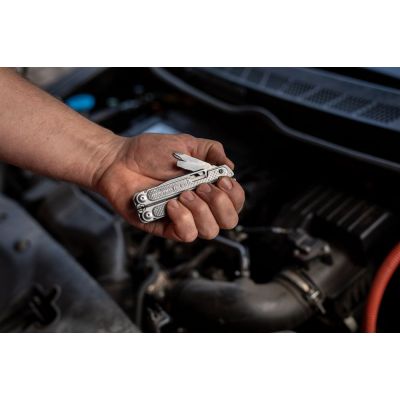 Мультитул Free P4-4