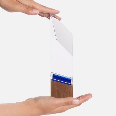 Стела Vincero-4