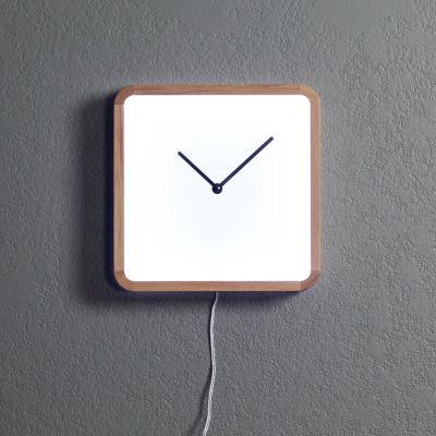 Часы настенные Woodstock с подсветкой-3