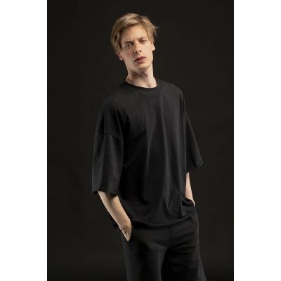 Футболка унисекс оверсайз T1, черная-0