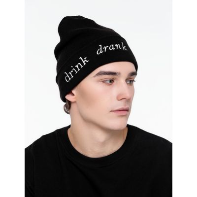 Шапка с вышивкой Drunk, черная-1
