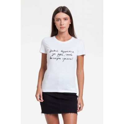 Футболка женская «Давай возьмемся за руки», белая-0