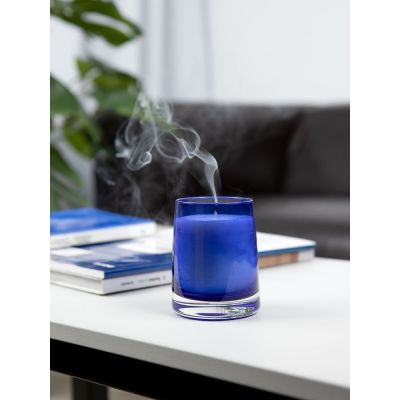 Ароматическая свеча Fragnola, пряная древесина и кардамон, темно-синяя-5