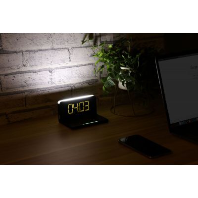 Часы настольные с беспроводным зарядным устройством Pitstop, черные-8