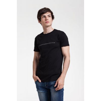 Футболка «Юношеский минимализм», черная-0