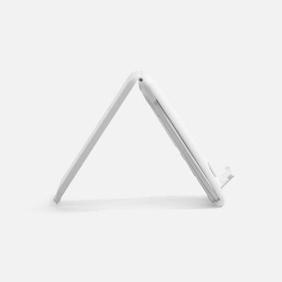 Органайзер с беспроводной зарядкой и набором адаптеров Octopod, белый-4