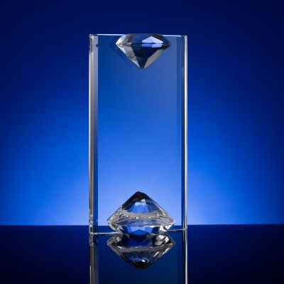 Стела Incrystal-4