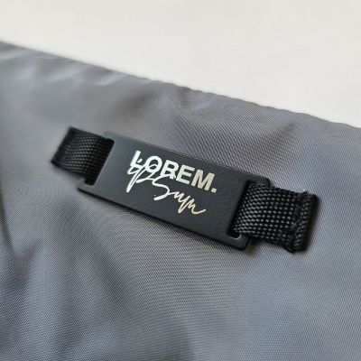 Шильдик металлический Kova, черный-1