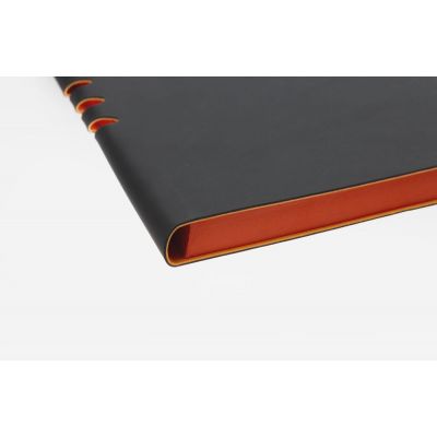 Ежедневник Flexpen Soft Touch, недатированный, черный с оранжевым-2