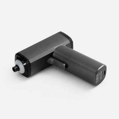 Отвертка аккумуляторная Propeller, черная-0