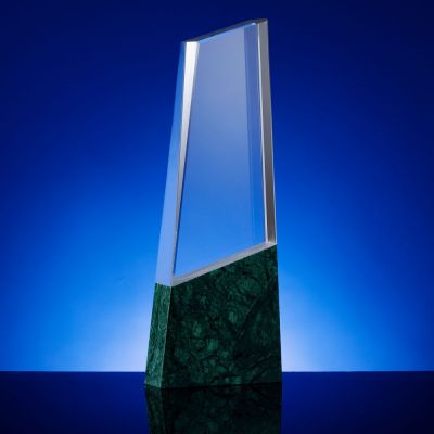 Стела Worldfirst-3