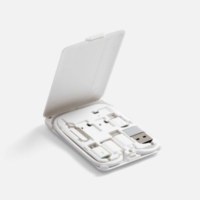 Органайзер с беспроводной зарядкой и набором адаптеров Octopod, белый-1