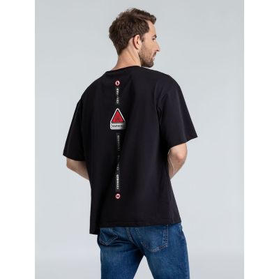Футболка оверсайз с термонаклейками Cautions, черная-5