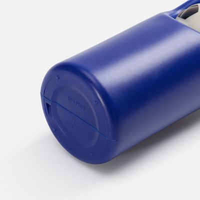 Бутылка с антистрессом Footballer, синяя-3