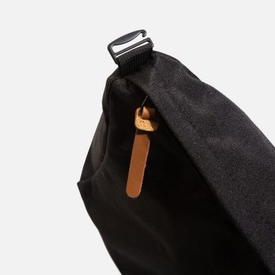 Косметичка дорожная XS01, черная-3