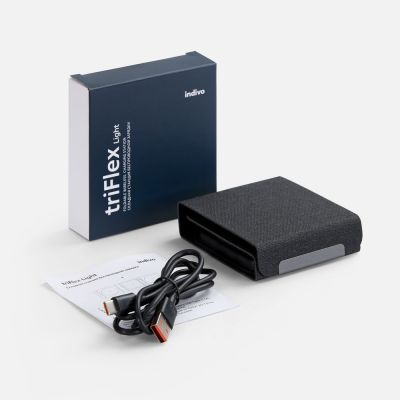 Складная станция беспроводной зарядки triFlex Light, черная-4