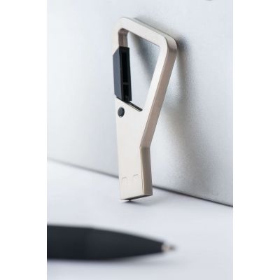 Флешка ZEVS Черная 4045.08.4ГБ-1