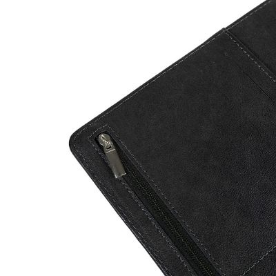 Ежедневник недатированный Coach, формат B5 в подарочной коробке, черный-3