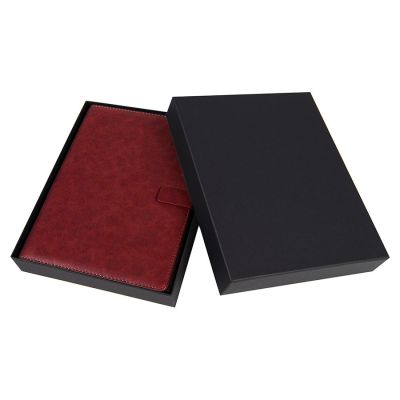 Ежедневник недатированный Coach, формат B5 в подарочной коробке, бордовый-4