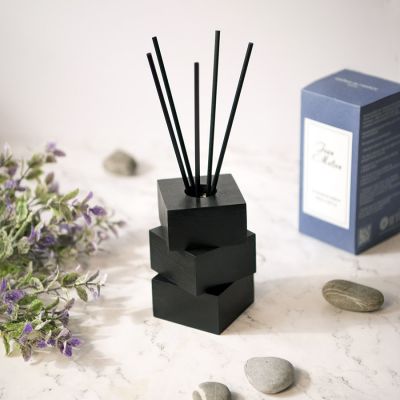 Парфюм для интерьера с аромадиффузором по мотивам Pion, черный, аромат Пион-5