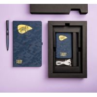 Набор PowerBox: универсальное зарядное устройство (4000mAh), блокнот и ручка в подарочной коробке, разные цвета