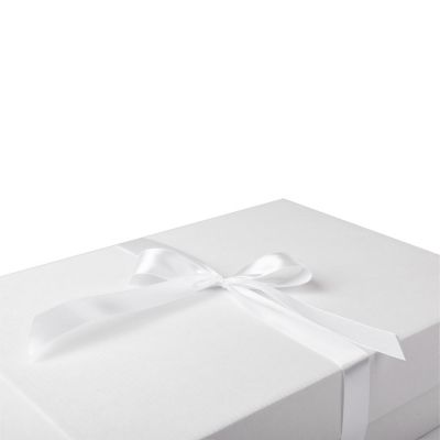 Коробка подарочная с лентой белой атласной, белый/бурый, коричневый-4