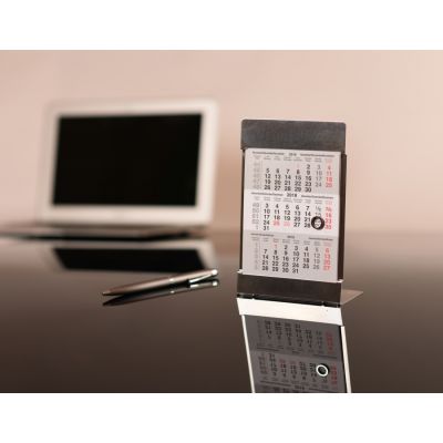 Календарь настольный на 2 года;  сетка 25-26, серебристый-2