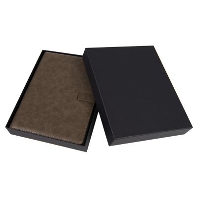 Ежедневник недатированный Coach, B5, коричневый, кремовый блок, подарочная коробка-4