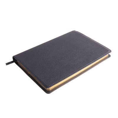 Ежедневник недатированный портфолио Mark, А5, черный, кремовый блок, золотой срез-0