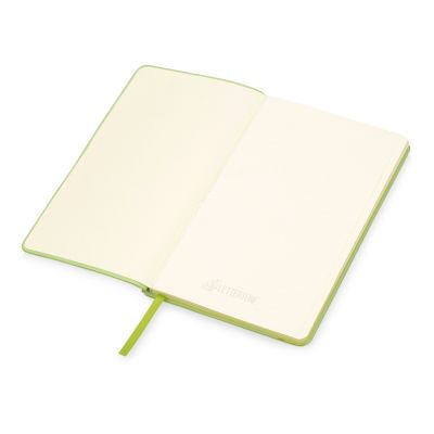 Блокнот Notepeno 130x205 мм с тонированными линованными страницами, зеленое яблоко-1