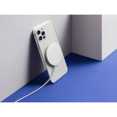Беспроводное зарядное устройство Rombica NEO Magneto-3