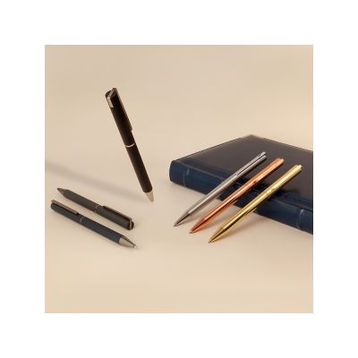 Ручка металлическая шариковая Bergamo, сталь-7