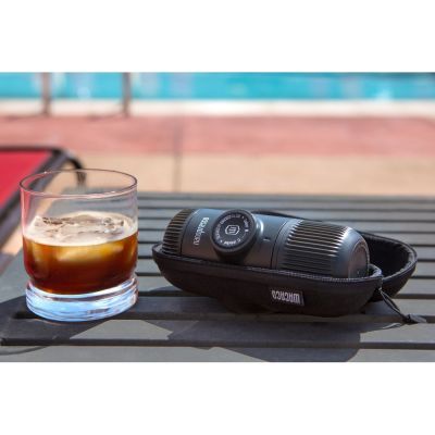 Ручная мини-кофемашина WACACO Nanopresso + кейс для хранения WCCNPHC-4