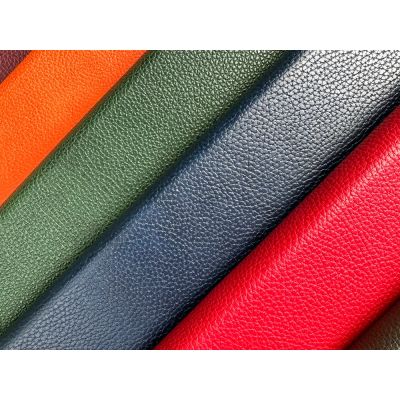 Ежедневник недатированный А5 Loft, красный-11