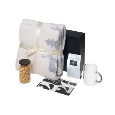 подарочный набор с пледом, кружкой и чаем-1