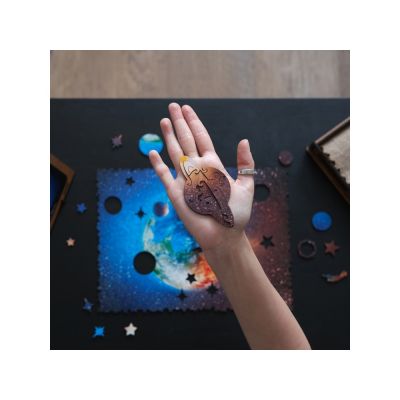 Деревянный пазл Earth-2